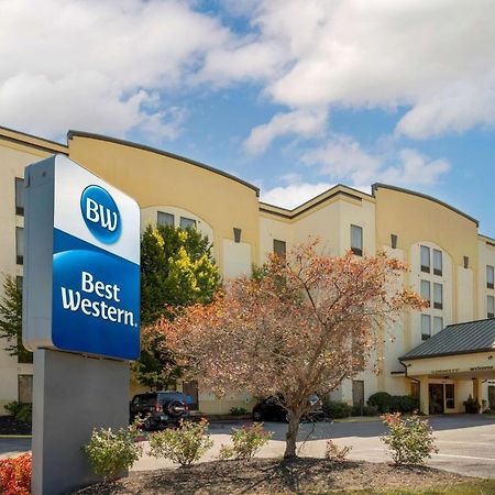 Best Western Louisville East Inn & Suites Exteriér fotografie