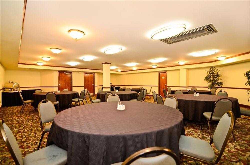 Best Western Louisville East Inn & Suites Obchodní fotografie